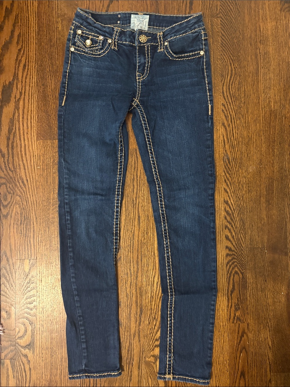 L.A. idol Junior’s Dark Blue Skinny Jeans with Decorative Back Pockets